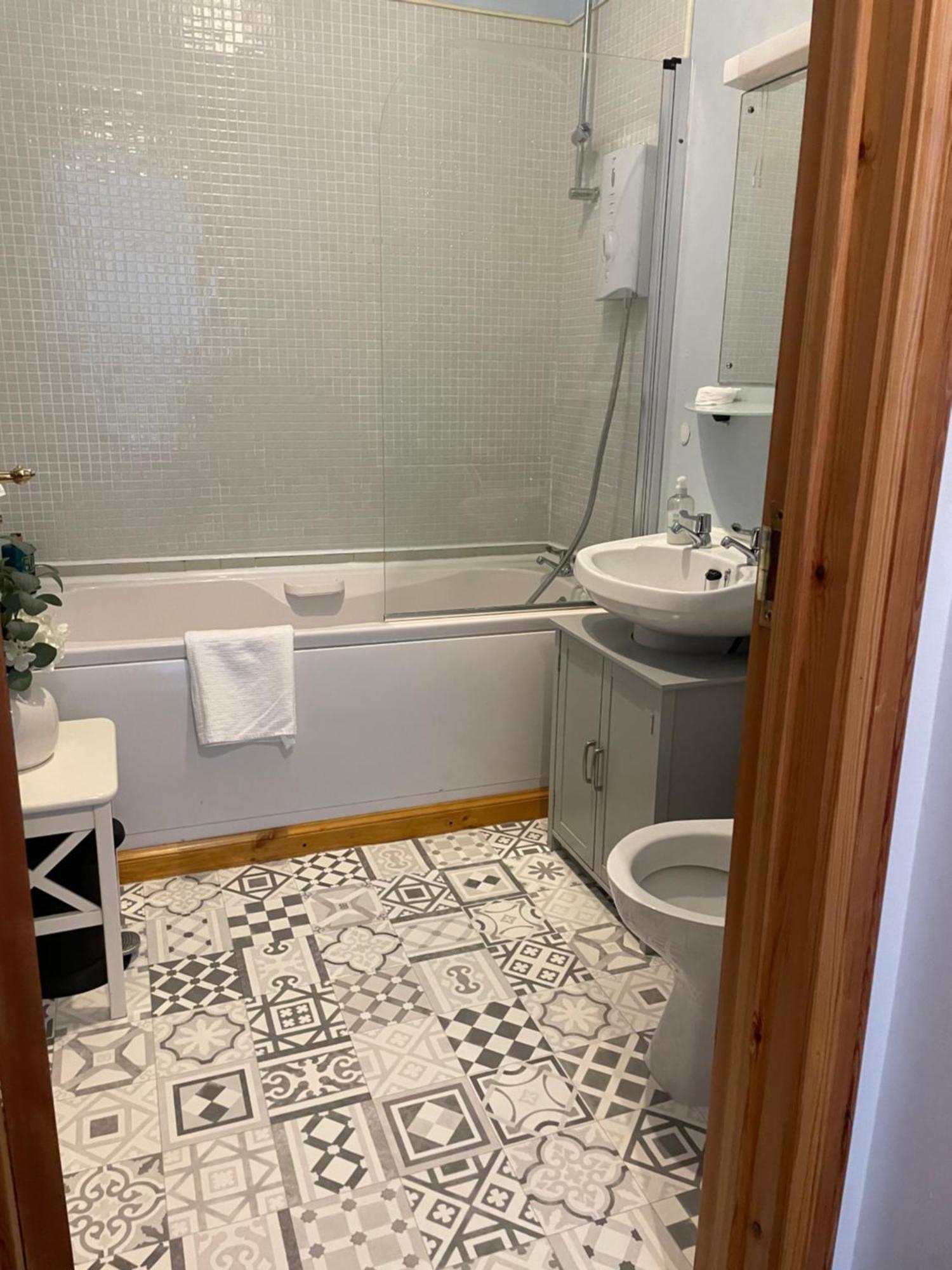 Stylish One Bed Apartment Inverness Luaran gambar