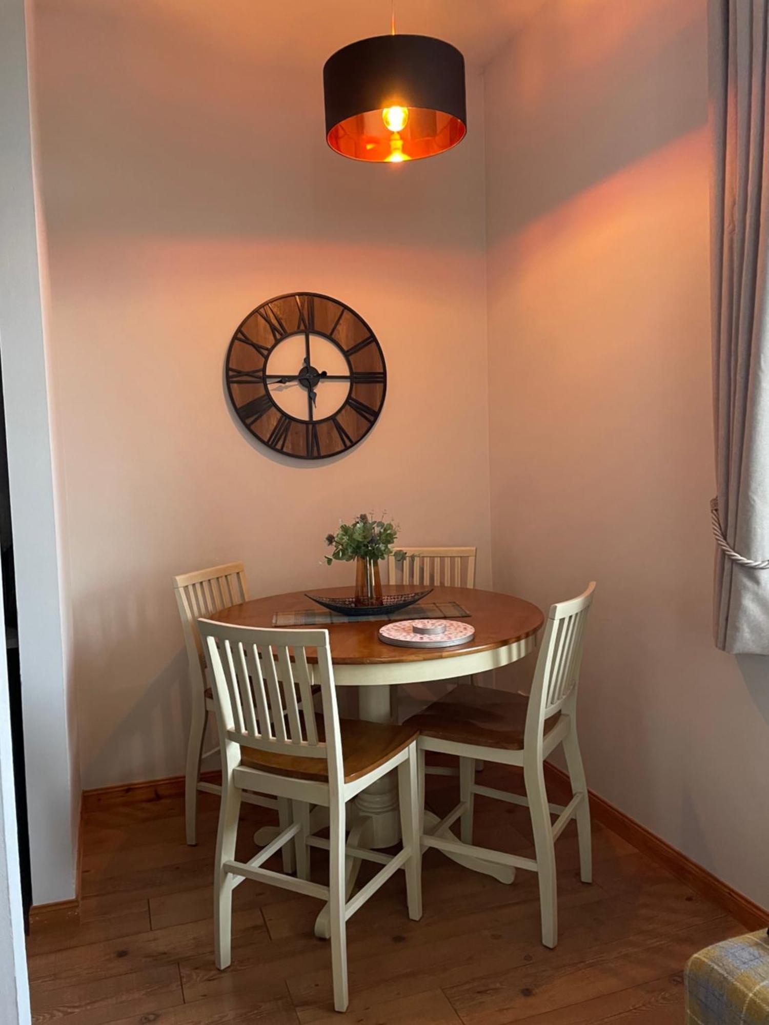 Stylish One Bed Apartment Inverness Luaran gambar